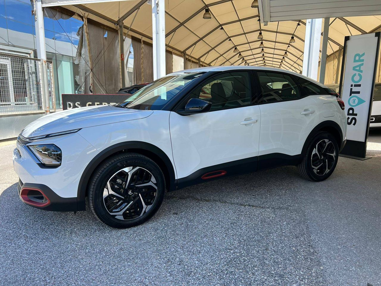 citroën c4 x 2023 / foto grande (2)