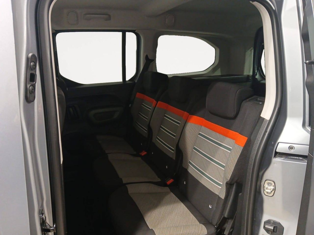 Citroën Berlingo Talla XL BlueHDi 130 S&S 6v Shine - foto 10