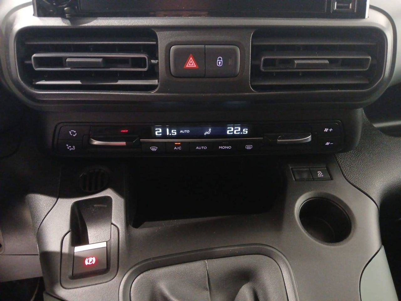 Citroën Berlingo Talla XL BlueHDi 130 S&S 6v Shine - foto 22