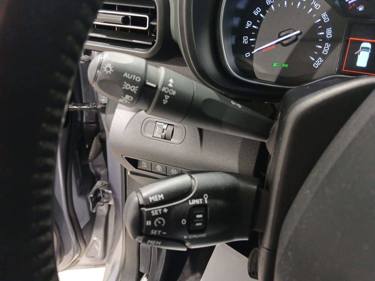 Citroën Berlingo Talla XL BlueHDi 130 S&S 6v Shine - foto 14