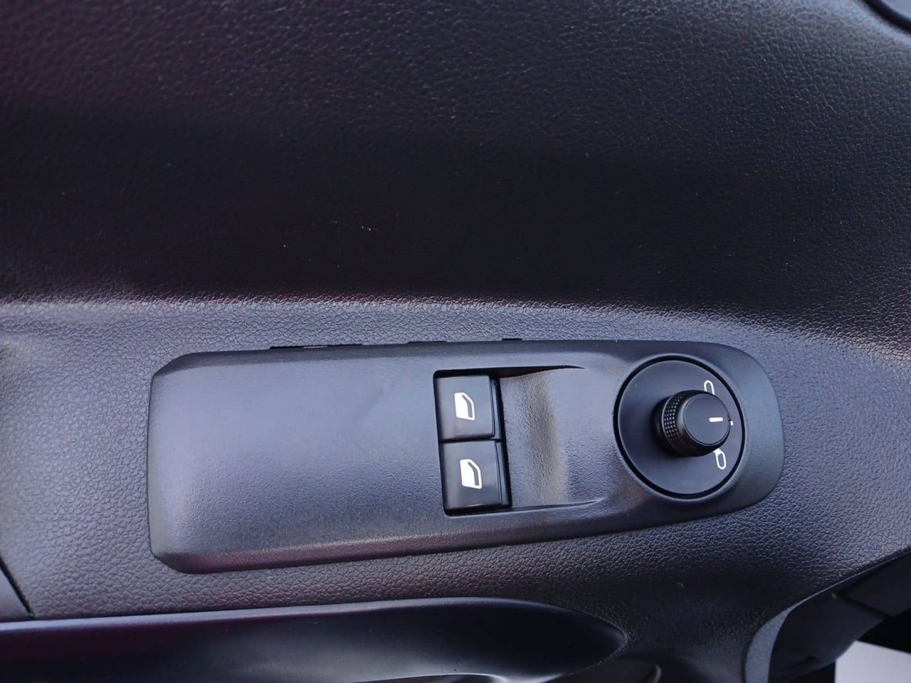 Peugeot Rifter Standard BlueHDi 73kW Allure Business - foto 26