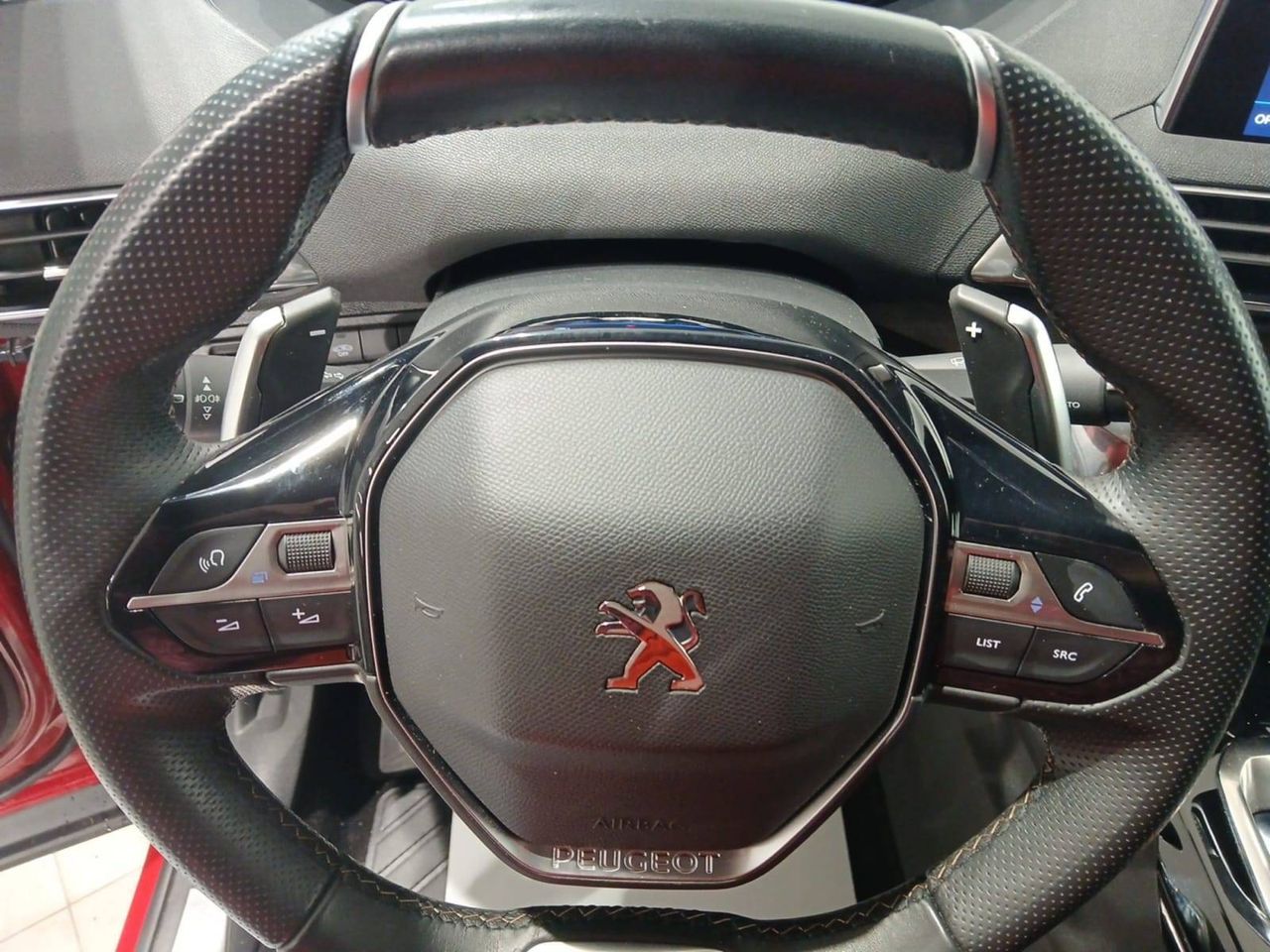 Peugeot 3008 2.0 BlueHDi 133kW (180CV) S&S  EAT8 GT - foto 25