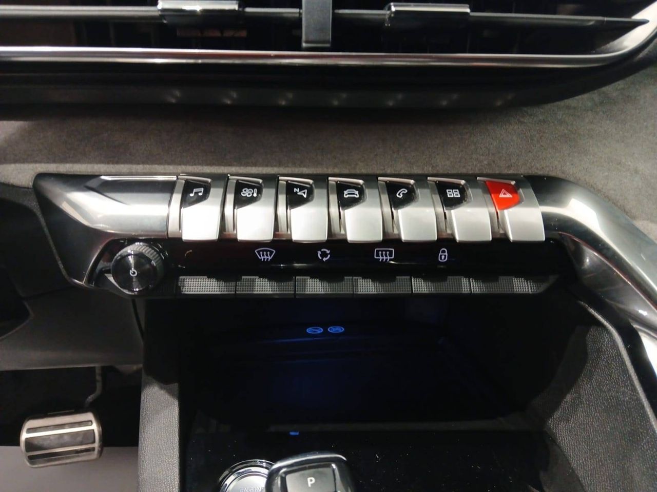 Peugeot 3008 2.0 BlueHDi 133kW (180CV) S&S  EAT8 GT - foto 28