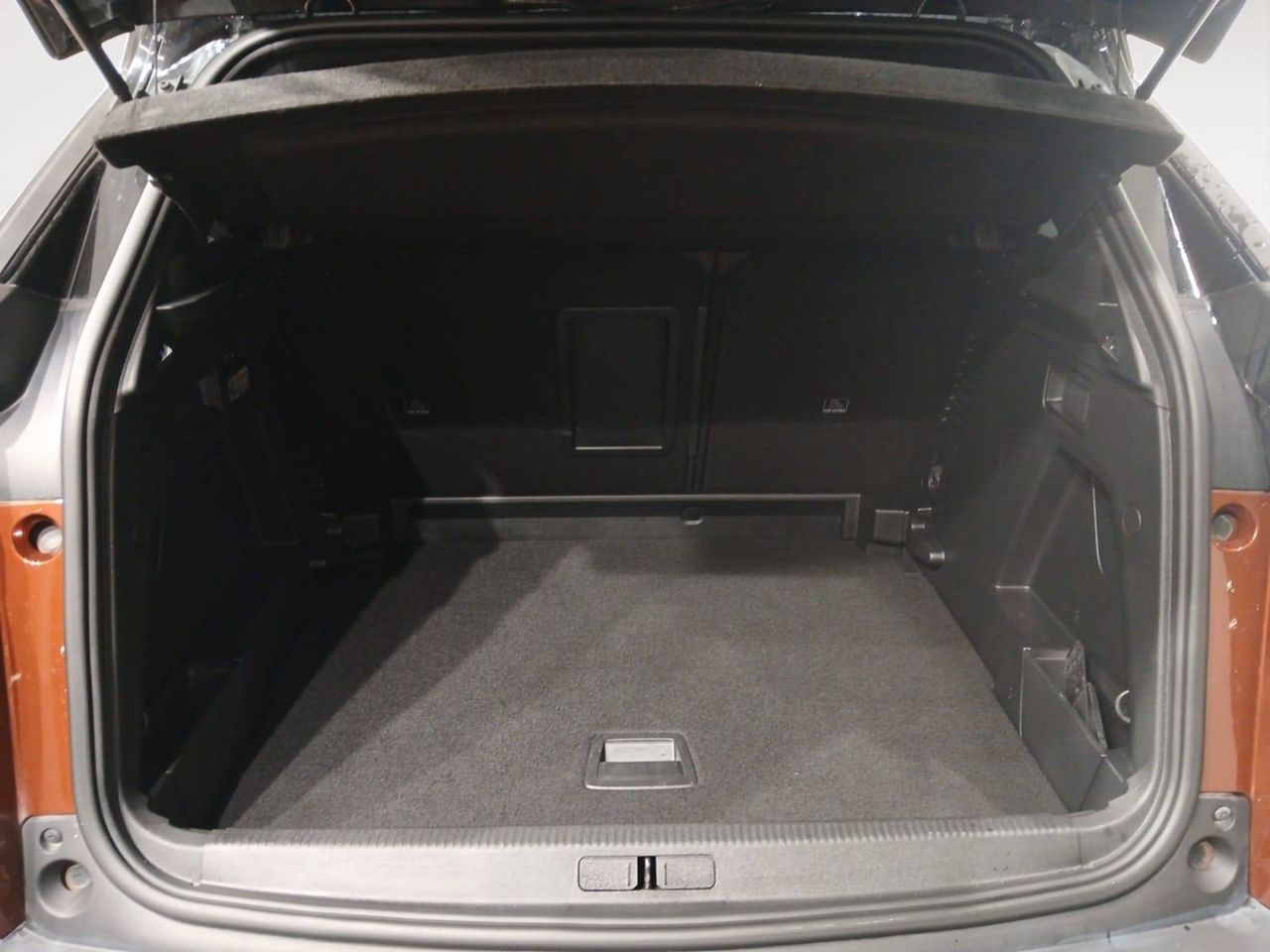 Peugeot 3008 1.2 PURETECH 96KW (130CV)  EAT8 GT Line - foto 6