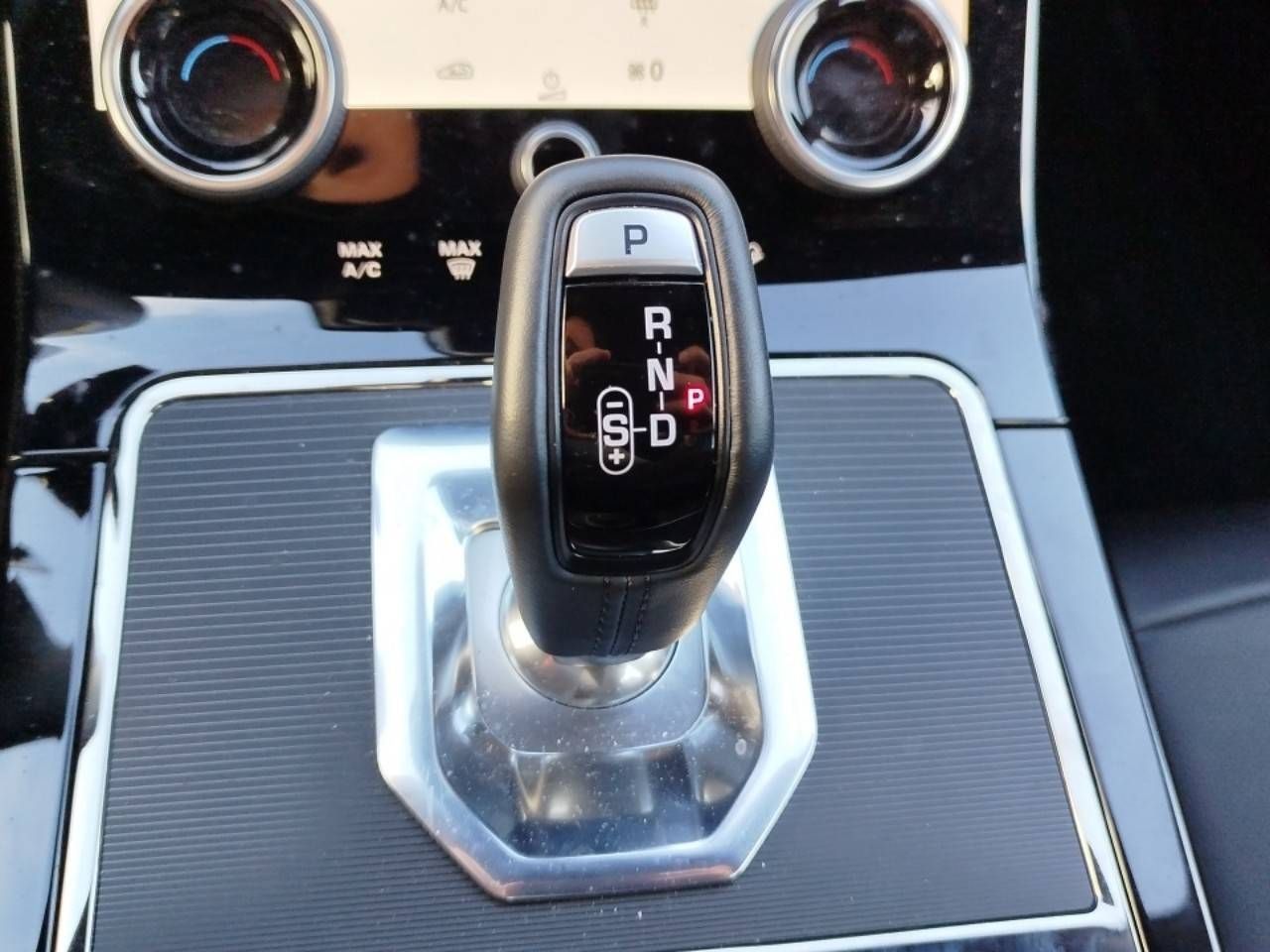 Land-Rover Range Rover Evoque 2.0 D163  AUTO 4WD MHEV R-Dyna - foto 14