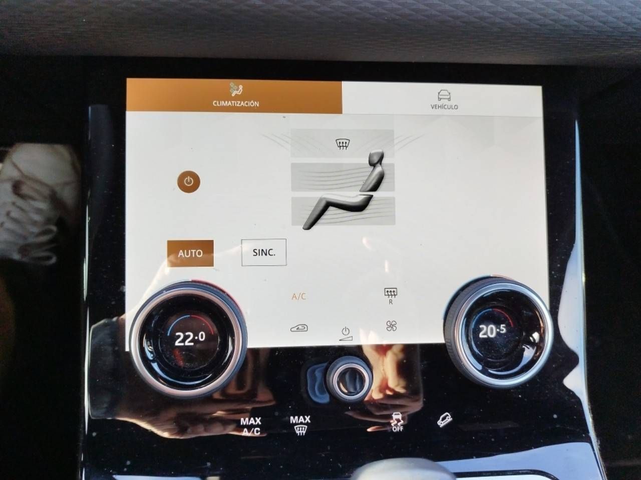 Land-Rover Range Rover Evoque 2.0 D163  AUTO 4WD MHEV R-Dyna - foto 26