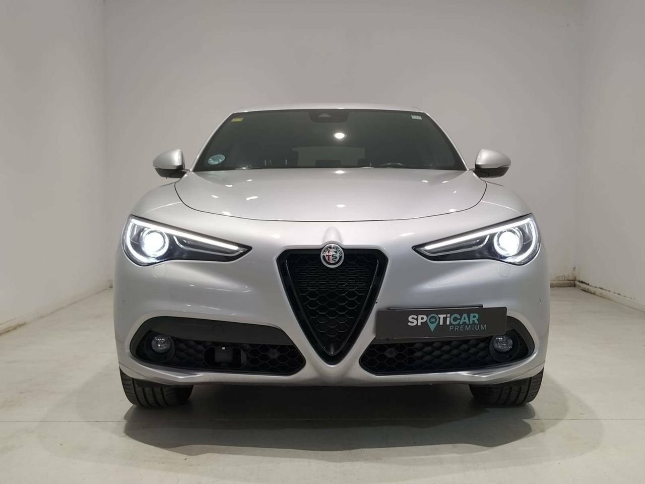 alfa romeo stelvio 2022 / foto grande (2)