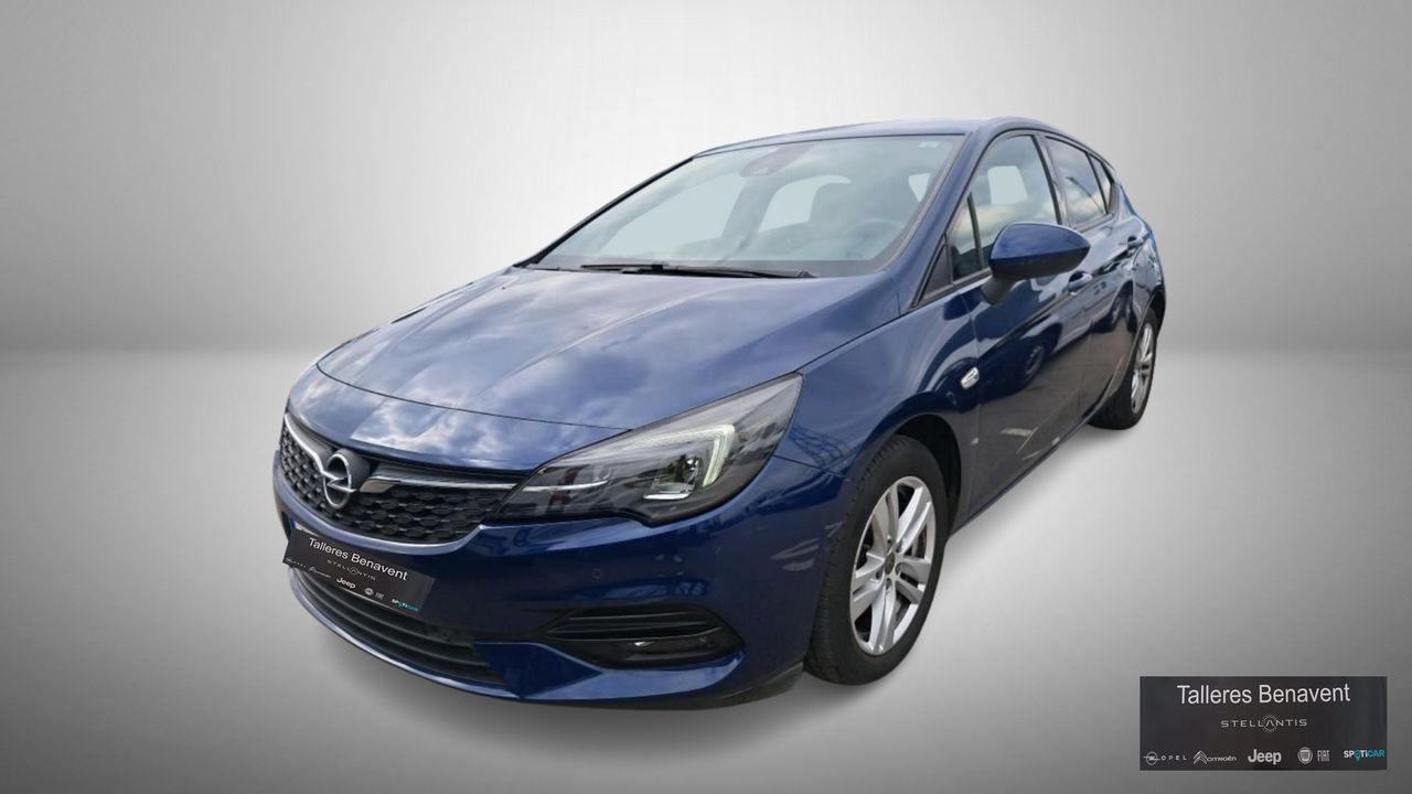 opel astra 2020 /