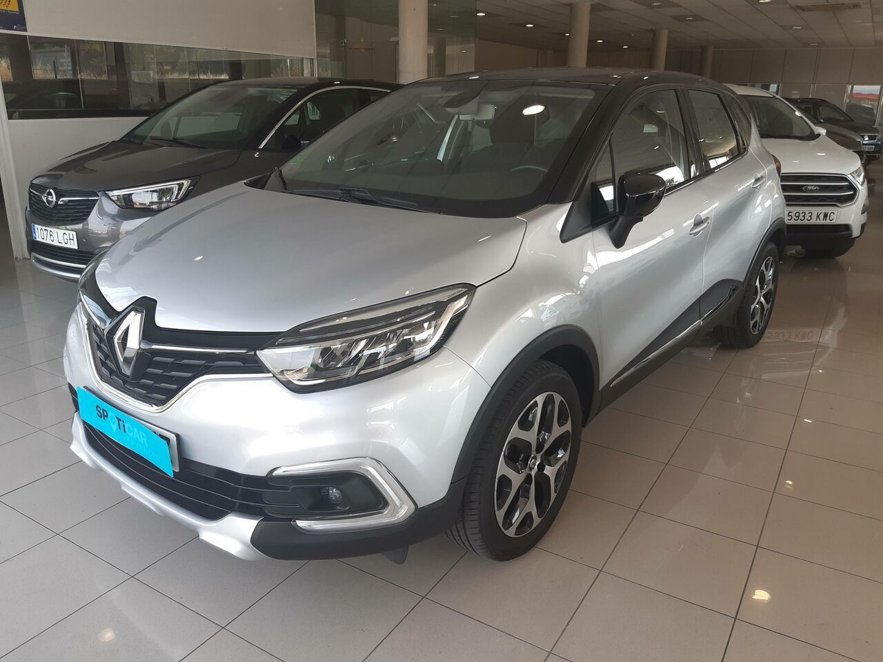 Renault clio 5 plazas  de segunda mano - renault captur 2018 /