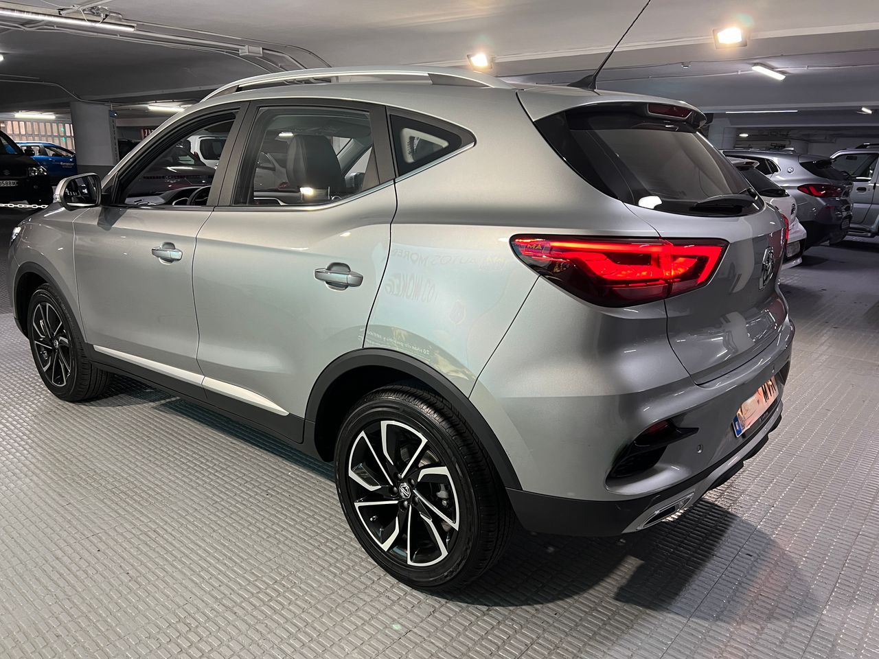 mg zs 2024 / foto grande (3)