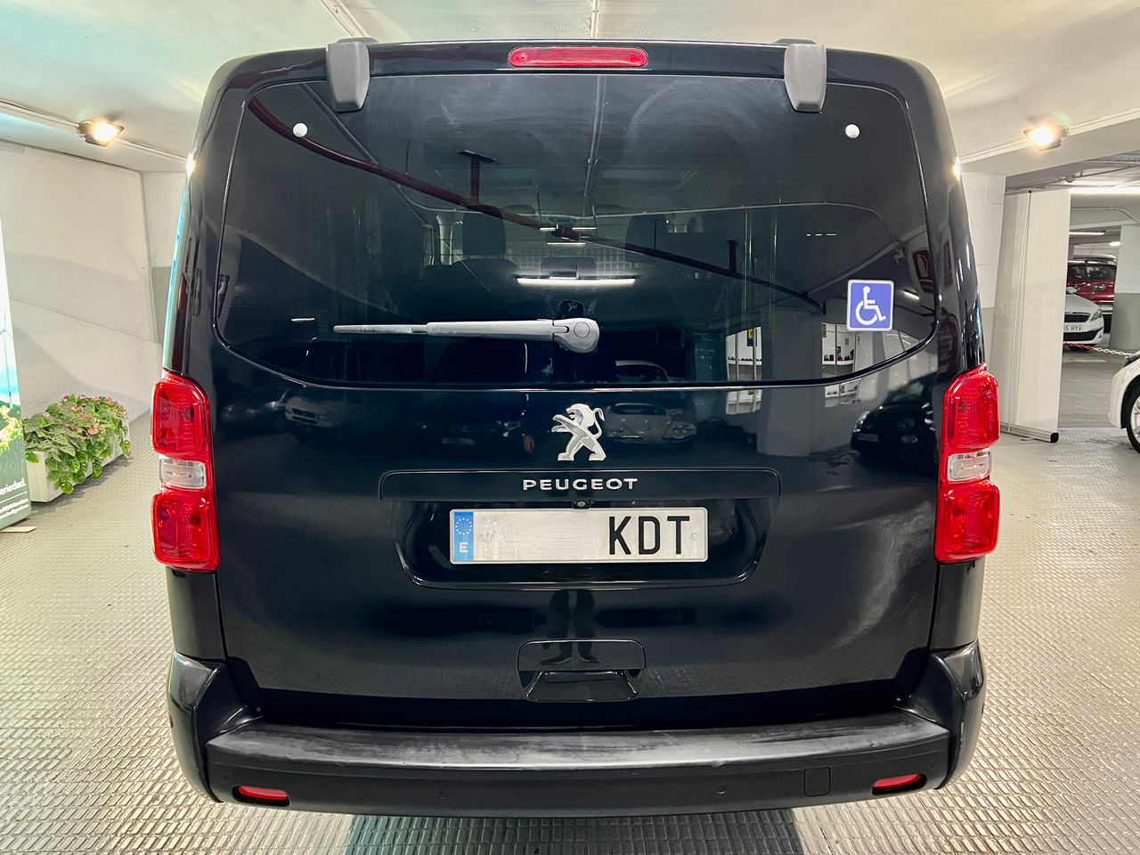 peugeot traveller 2017 / foto grande (2)