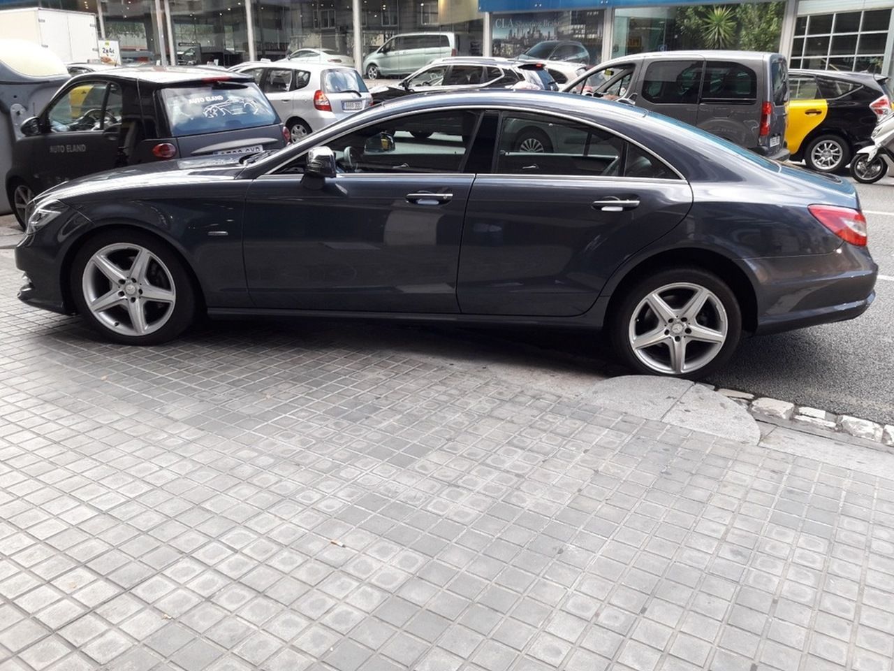 mercedes cls 2012 / foto grande (2)