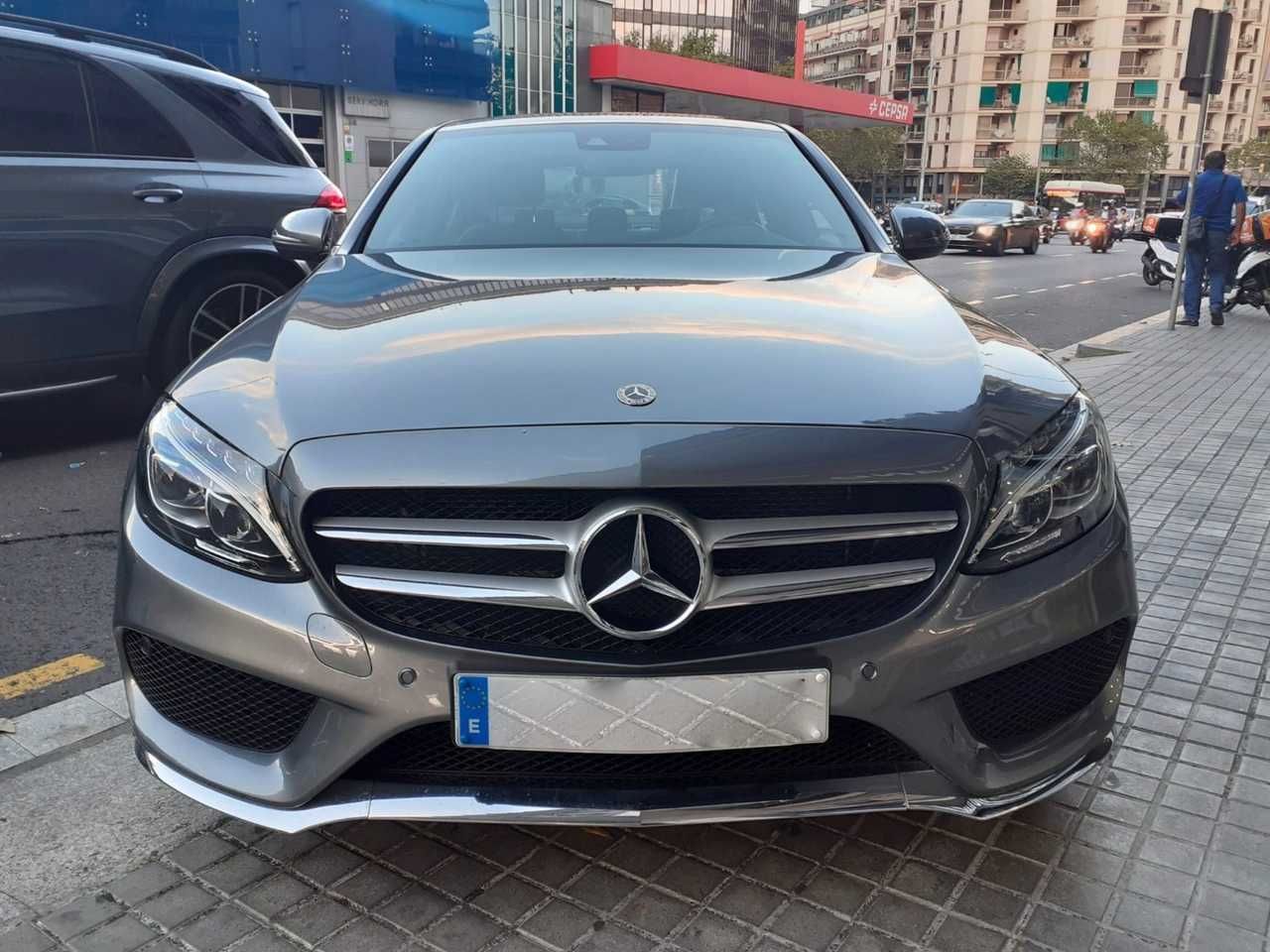 mercedes clase c 2018 / foto grande (2)