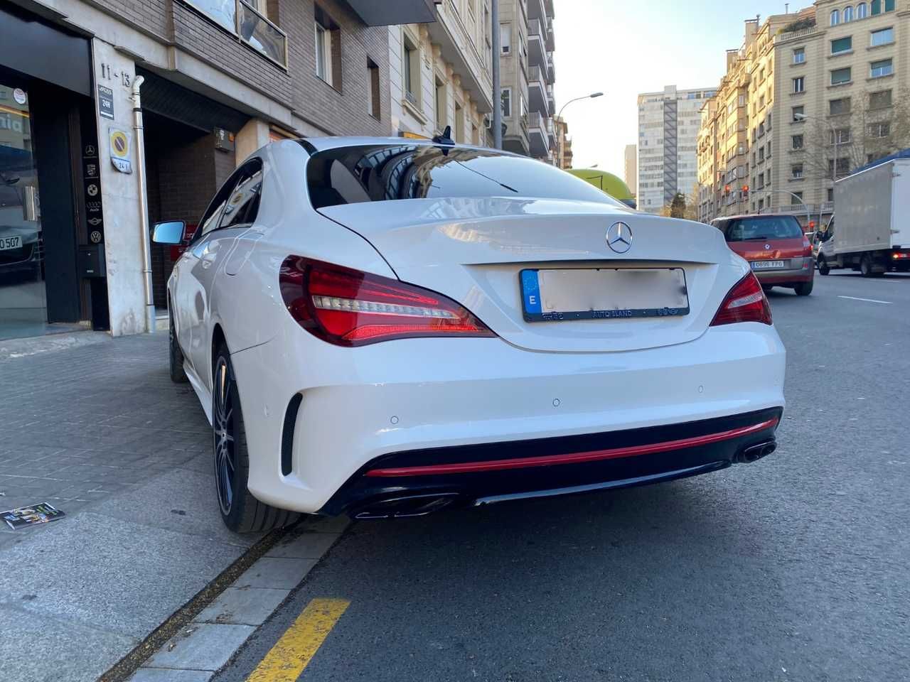 mercedes cla 2018 / foto grande (3)