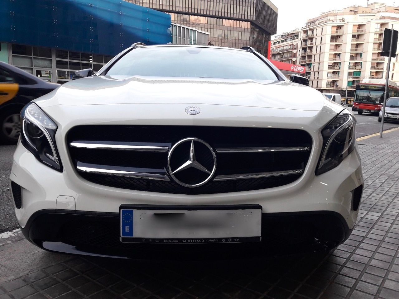 mercedes gla 2015 / foto grande (2)