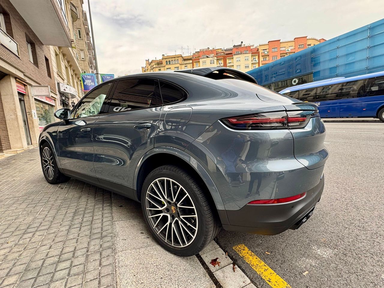 porsche cayenne 2020 / foto grande (2)