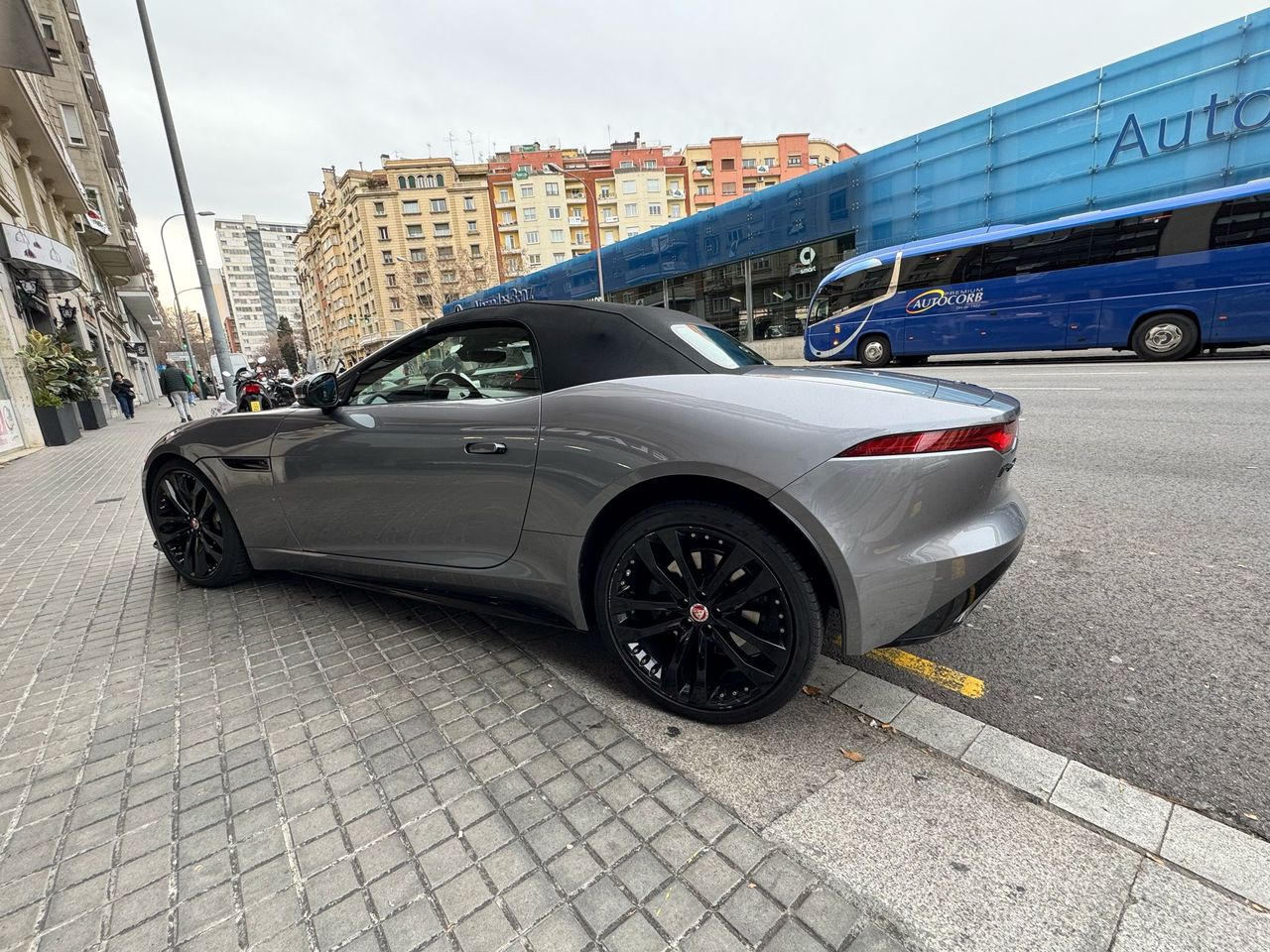 jaguar f-type 2023 / foto grande (3)