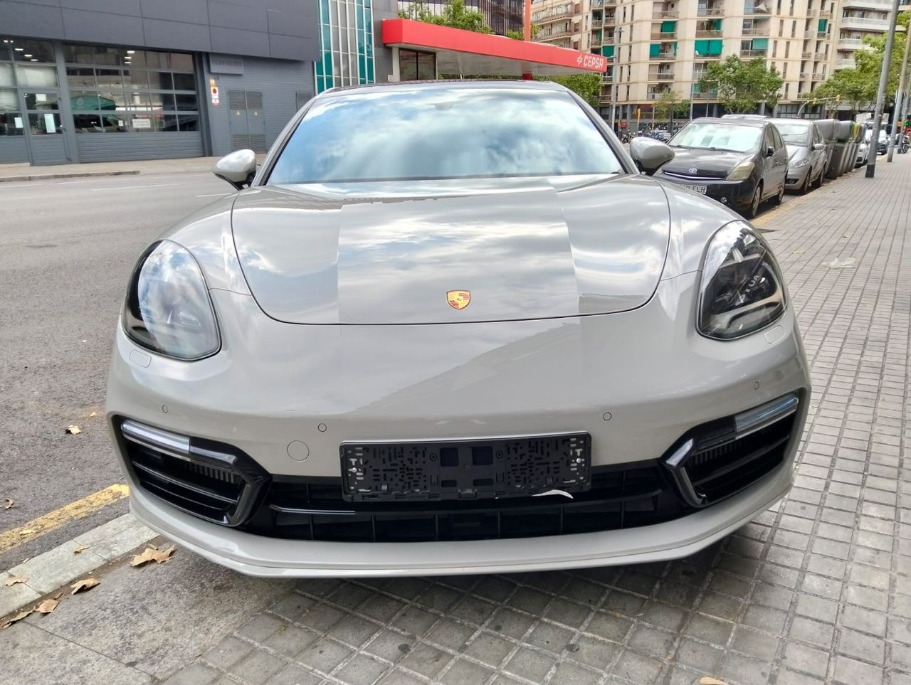 porsche panamera 2020 / foto grande (2)
