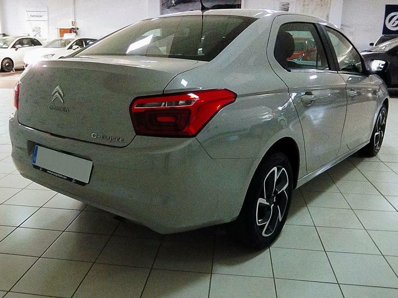 citroën c-elysée 2019 / foto grande (3)