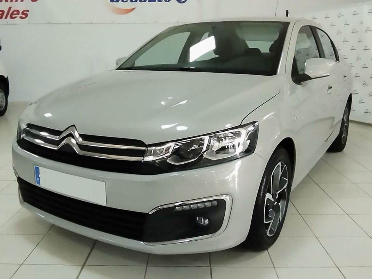 citroën c-elysée 2019 / foto grande (2)