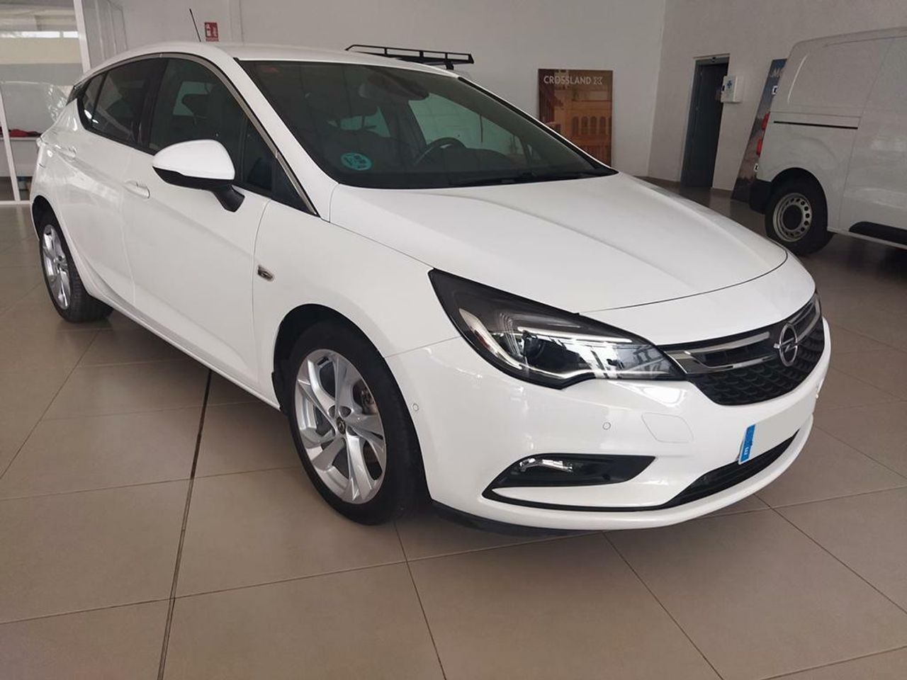 Foto opel astra 2018 /
