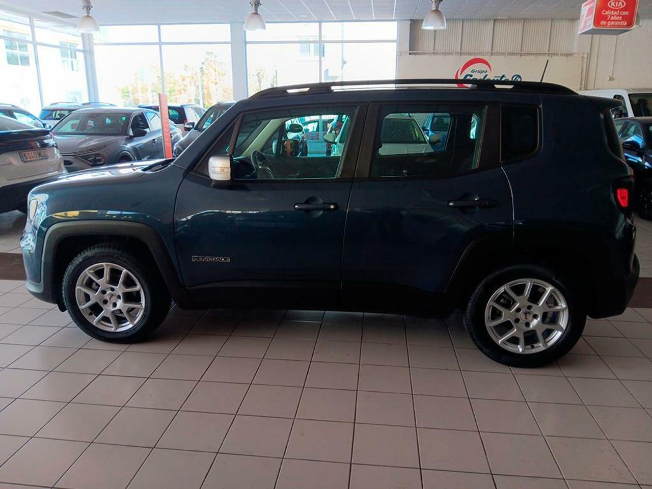 jeep renegade 2022 / foto grande (2)