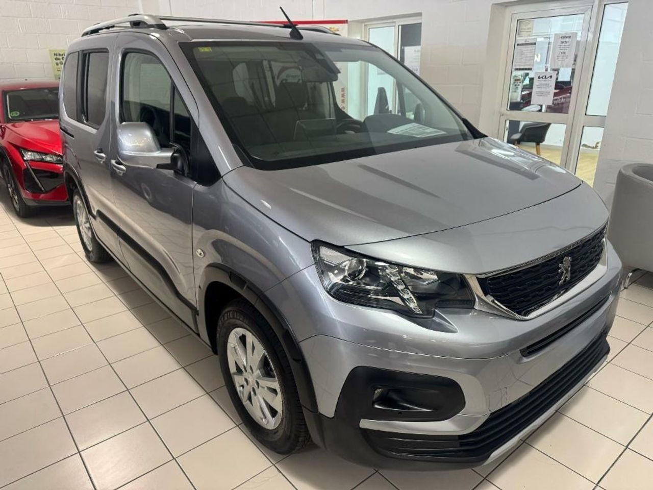 Foto peugeot rifter 2020 /
