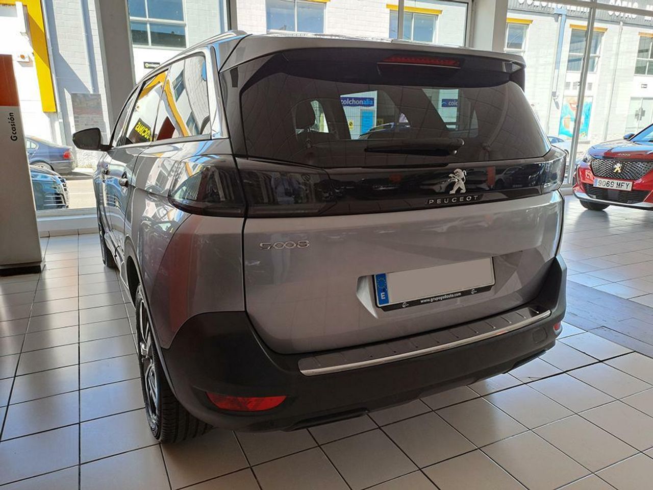 peugeot 5008 2024 / foto grande (3)
