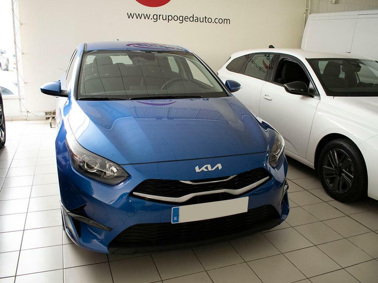kia ceed 2024 / foto grande (2)