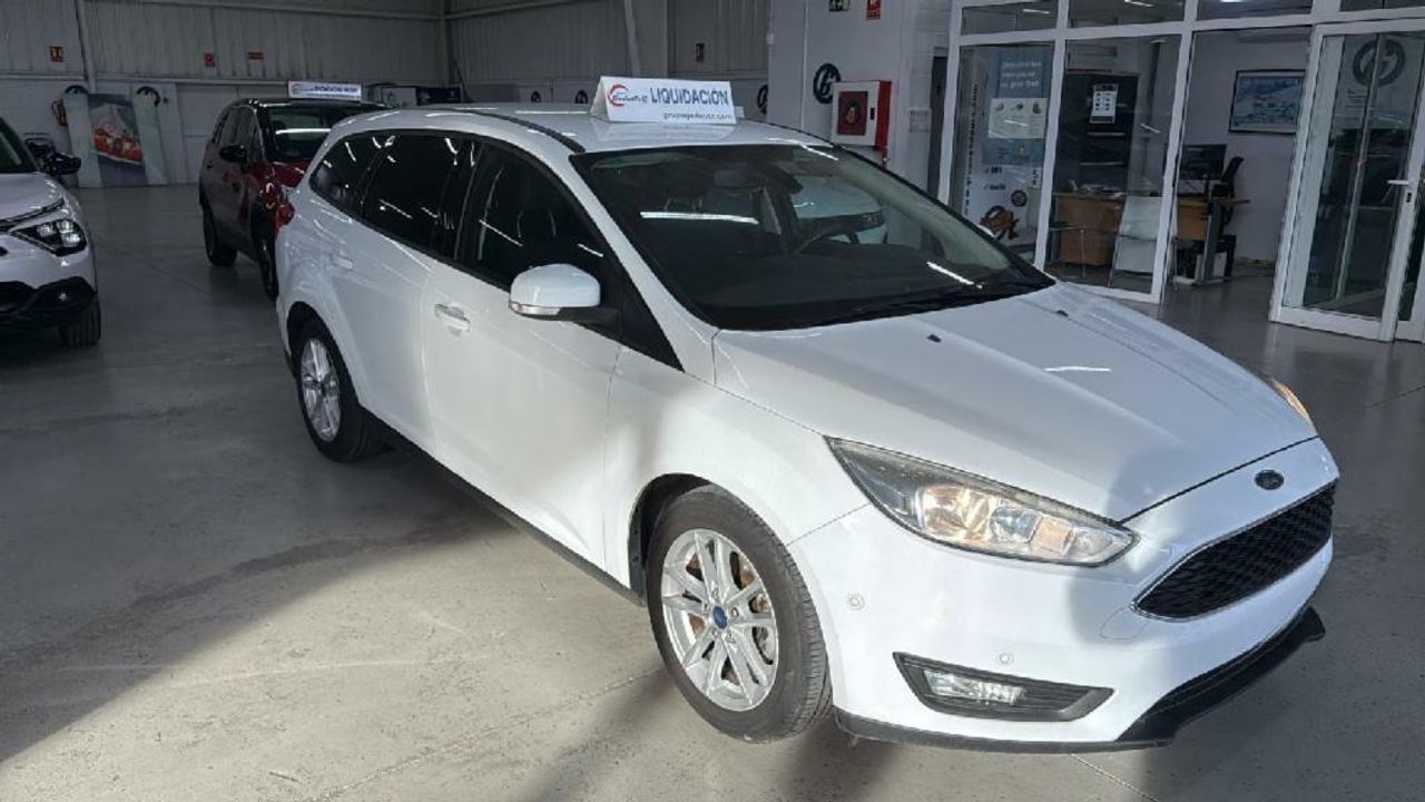 Foto ford focus 2017 /