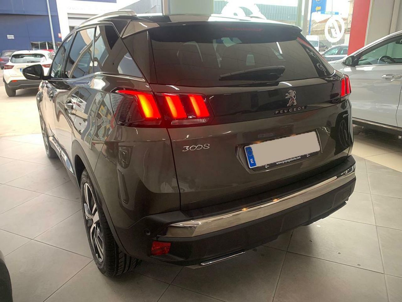 peugeot 3008 2019 / foto grande (2)