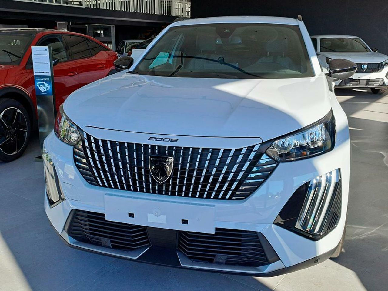 Foto peugeot 2008 2025 /