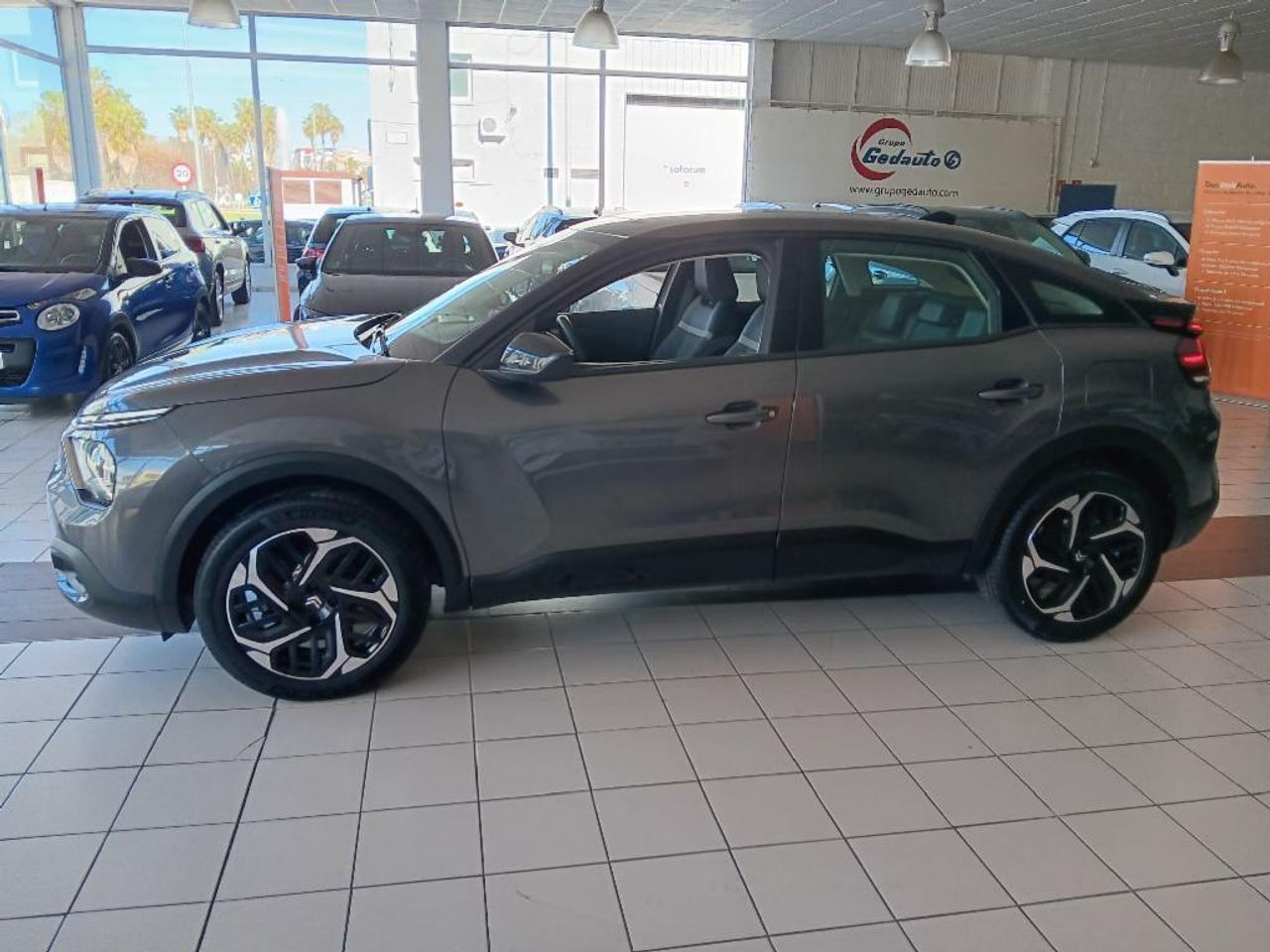 citroën c4 2023 / foto grande (2)