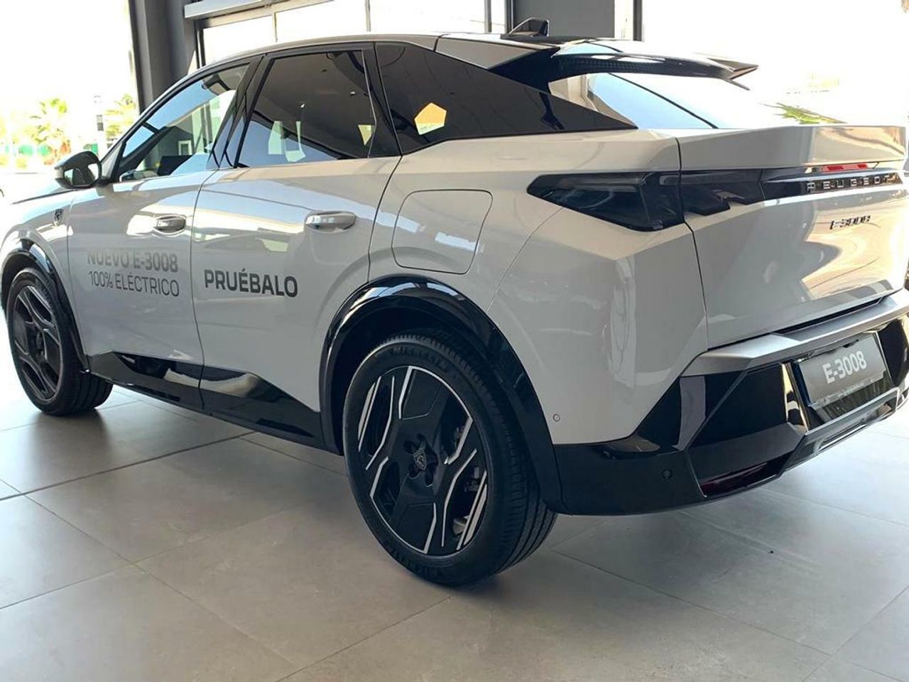 peugeot 3008 2024 / foto grande (2)