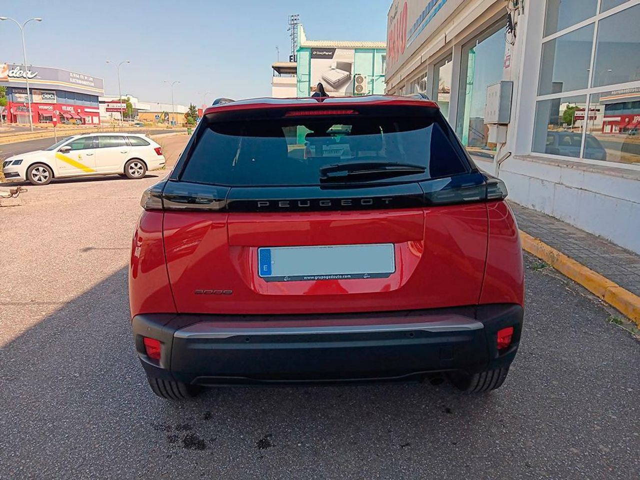 peugeot 2008 2025 / foto grande (2)