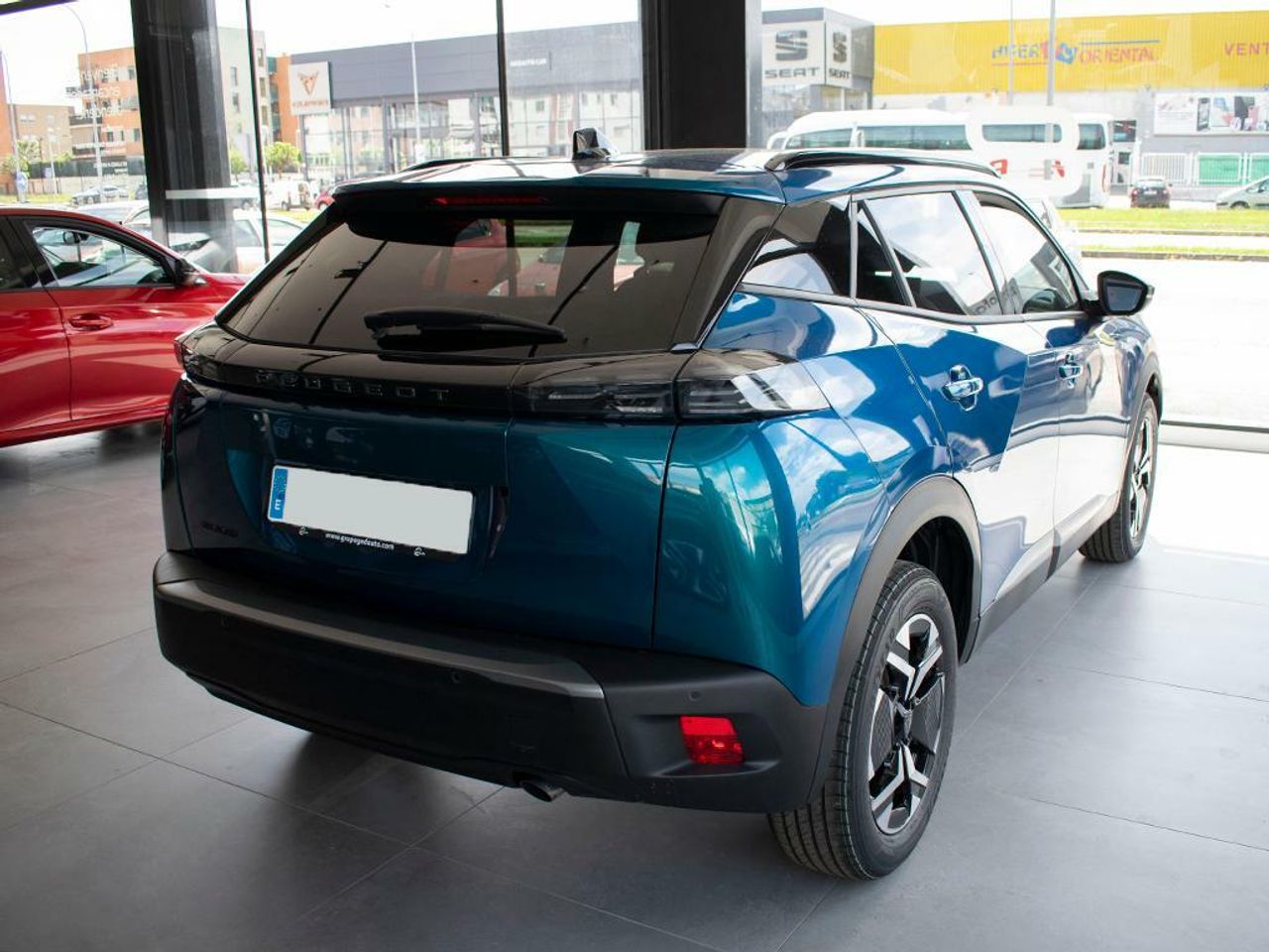 peugeot 2008 2025 / foto grande (3)