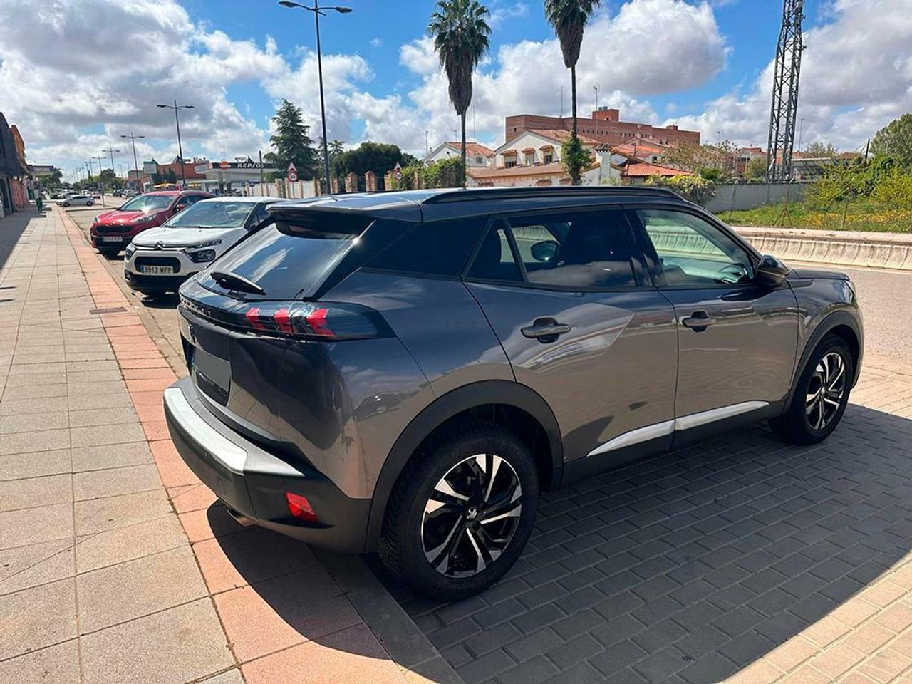 peugeot 2008 2022 / foto grande (3)