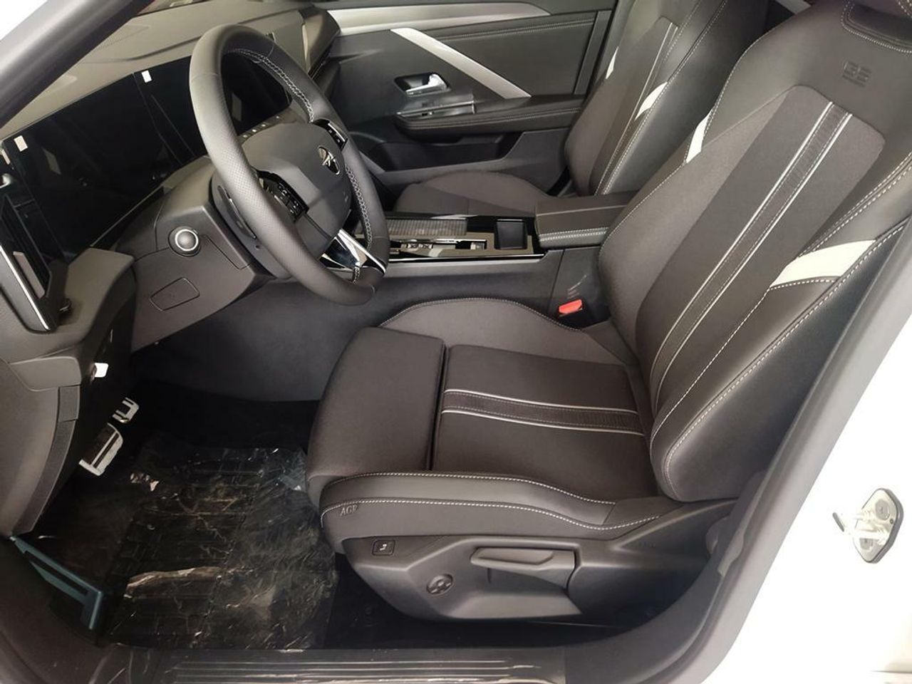 Opel Astra 1.6T PHEV 132KW GS AUTO 5P - foto 10