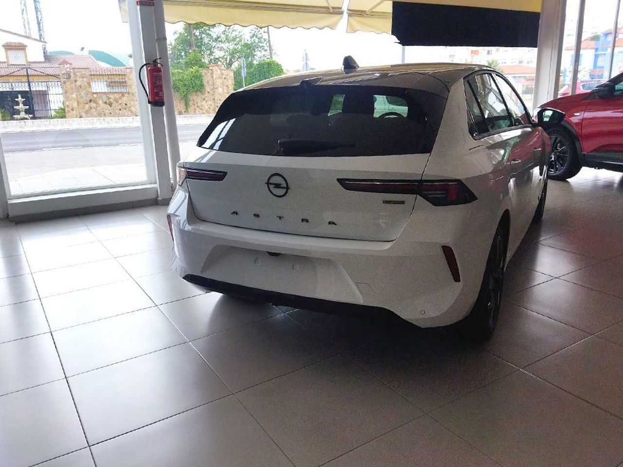 Opel Astra 1.6T PHEV 132KW GS AUTO 5P - foto 2