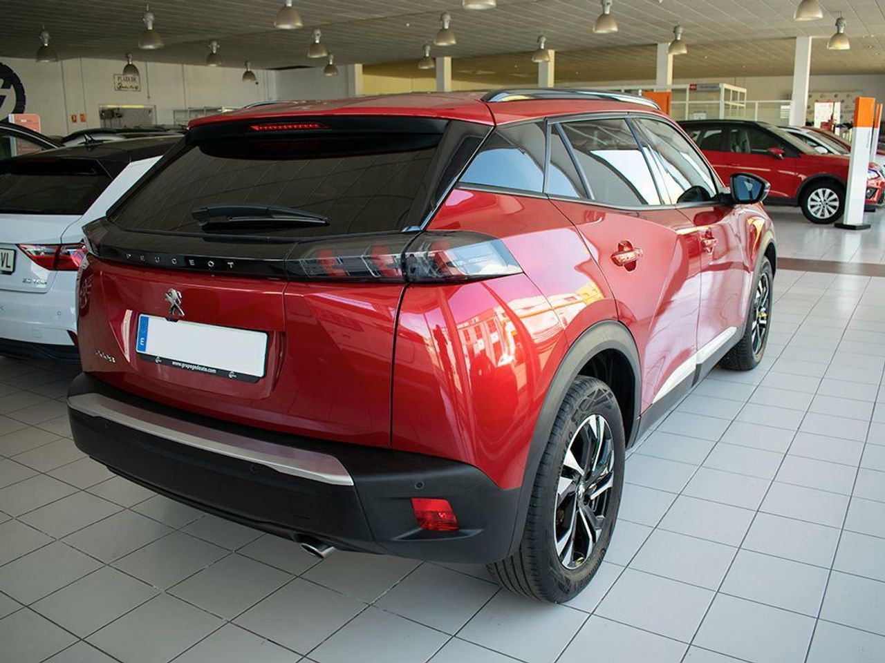 peugeot 2008 2023 / foto grande (2)