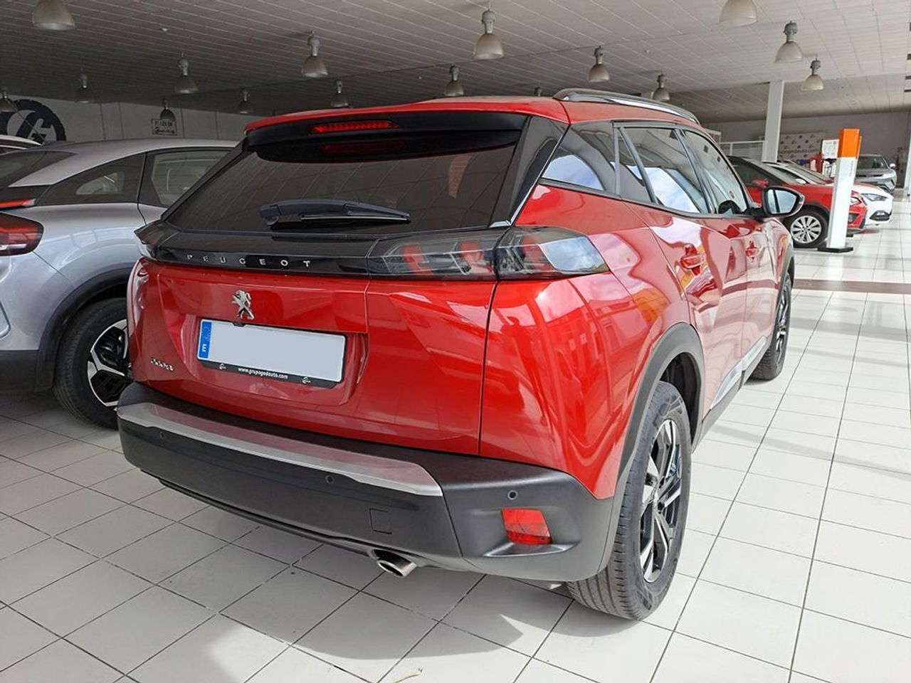 peugeot 2008 2023 / foto grande (3)