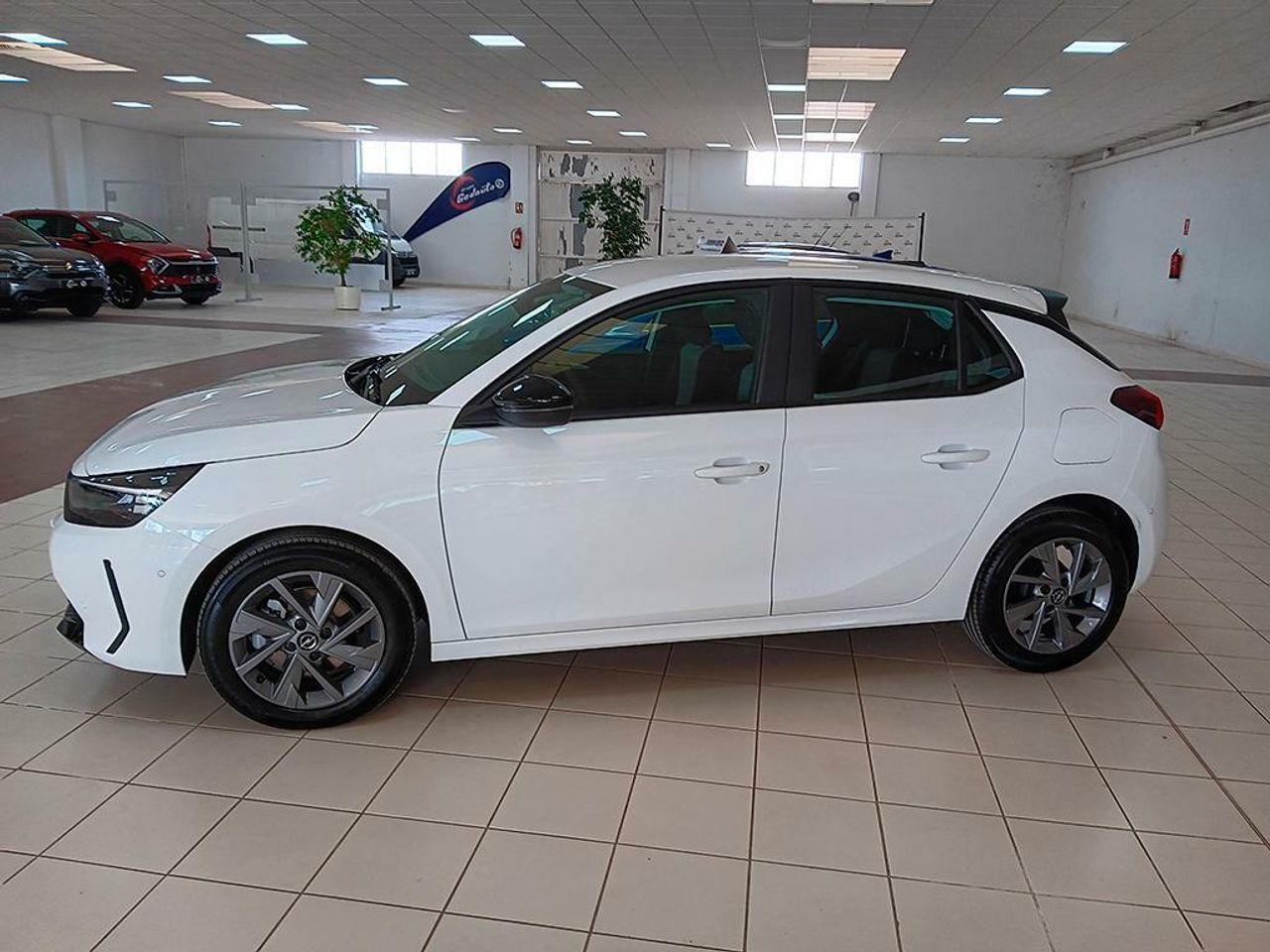 opel corsa 2025 / foto grande (3)