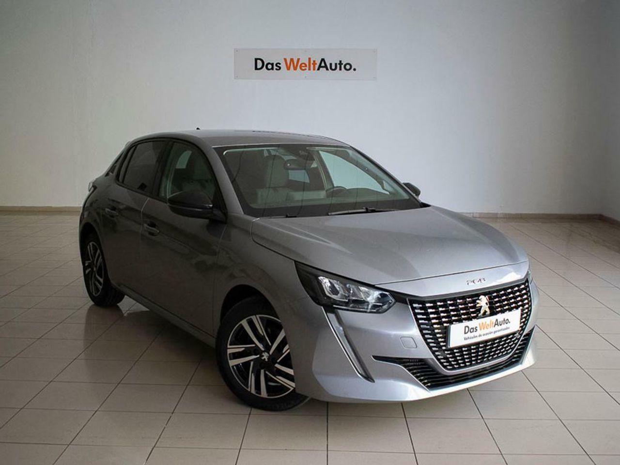 Foto peugeot 208 2023 /