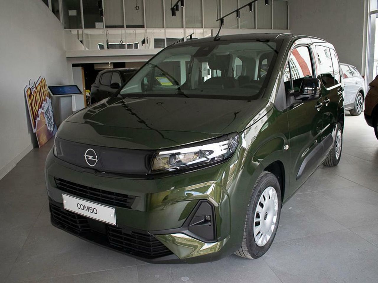 Foto opel combo cargo 2025 /