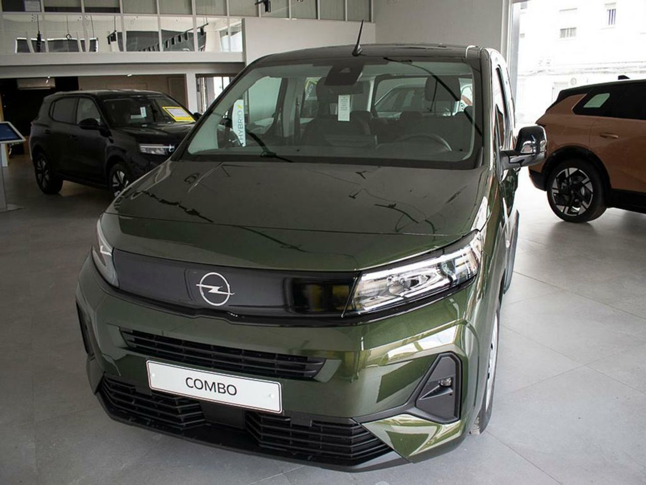 opel combo cargo 2025 / foto grande (2)