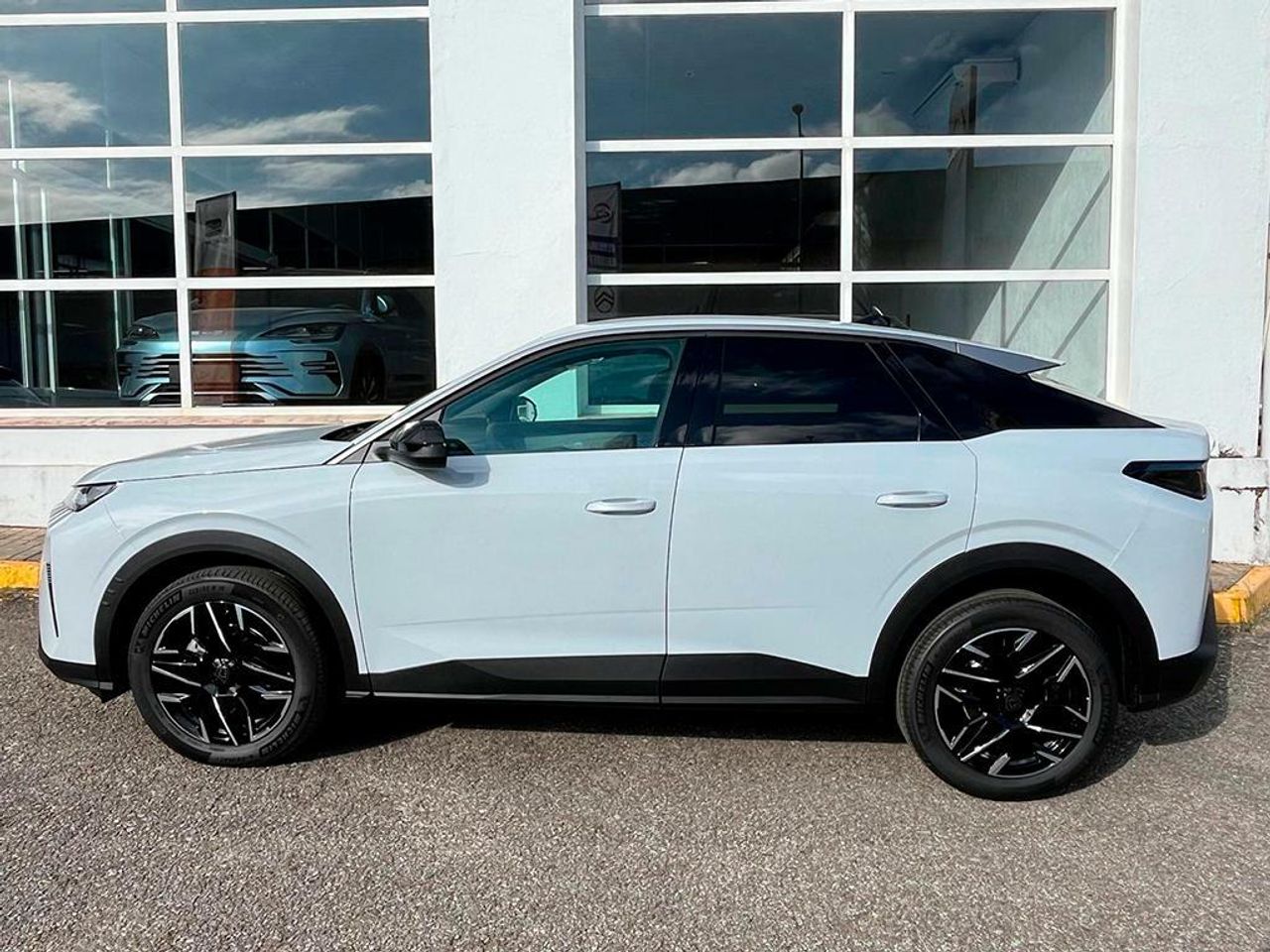 peugeot 3008 2025 / foto grande (2)