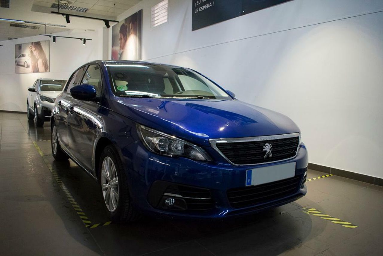 Peugeot 308 1.2 PURETECH 110CV STYLE 5P