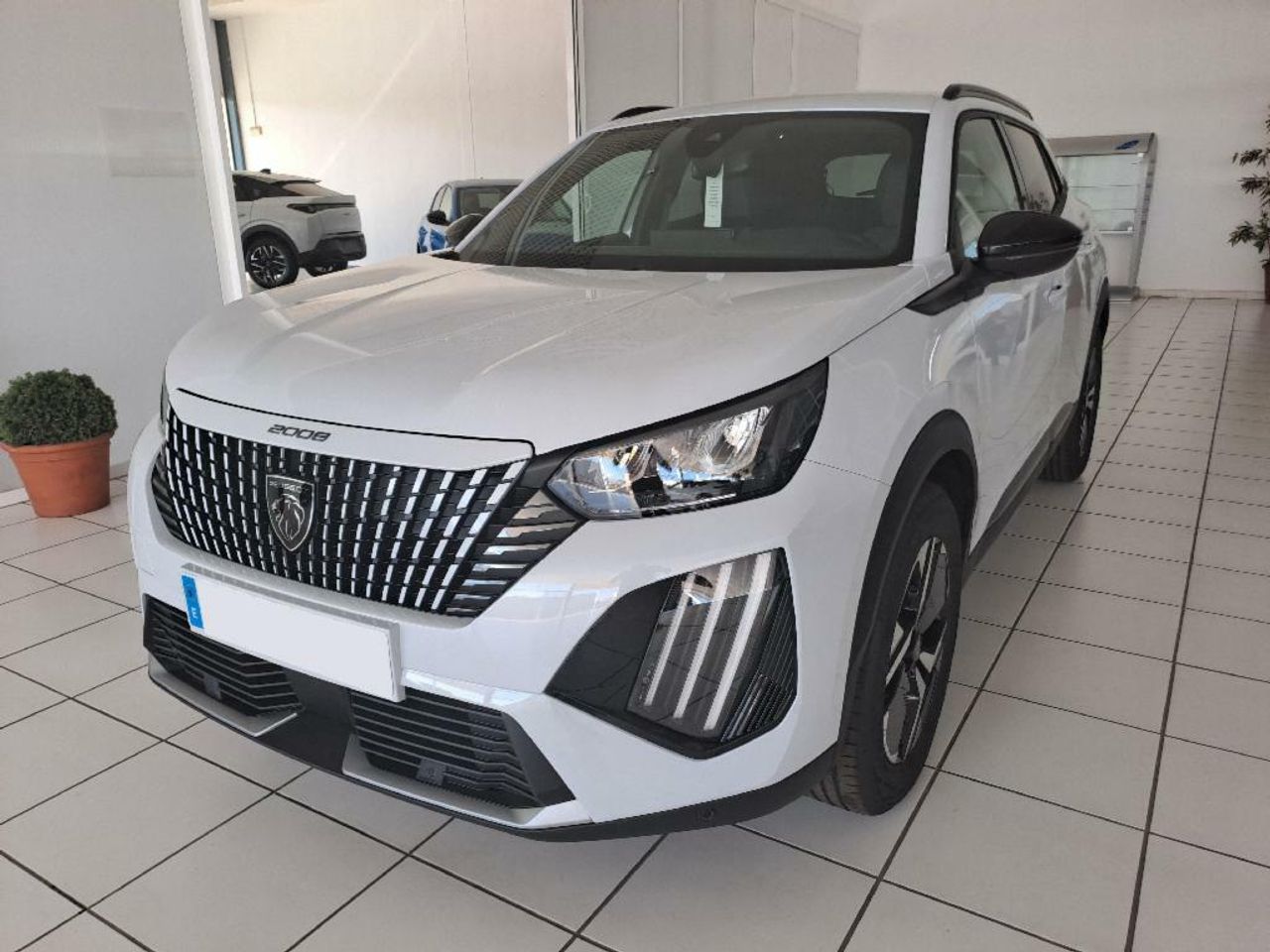 Peugeot 2008 1.2 HYBRID 145 ALLURE EDSC6 5P