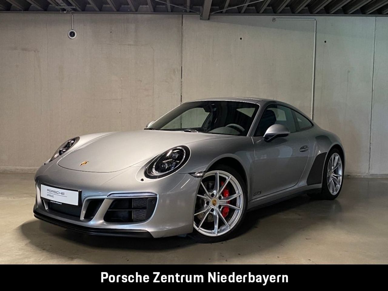 porsche 911 carrera 2018 /