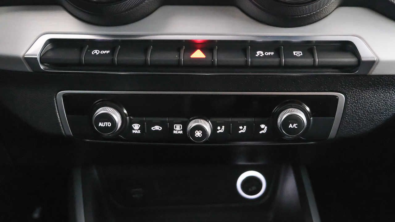 AUDI q2 SPORT EDITION 1.6 TDI 85KW 116CV S TRONIC - foto 9